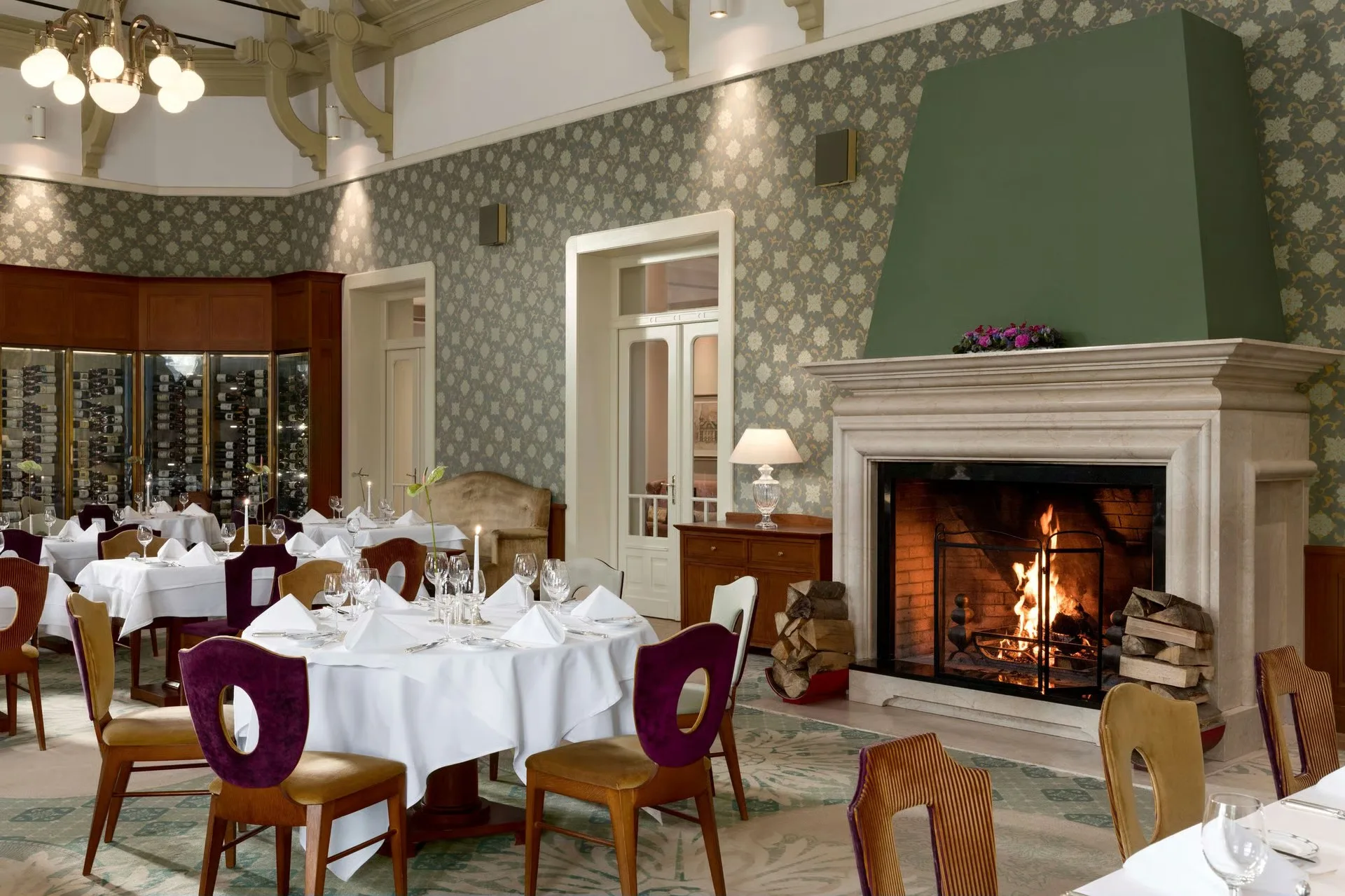 Grand Restaurant — photo 33
