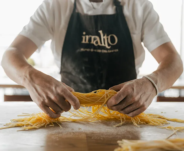 InAlto Alfio Ghezzi Dolomites — kitchen