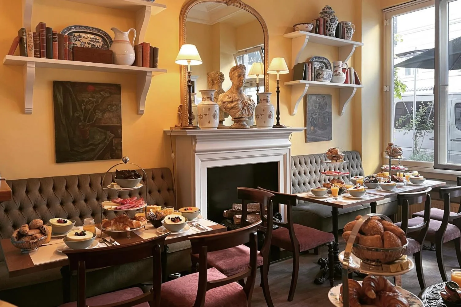 The Victorian House — photo 10