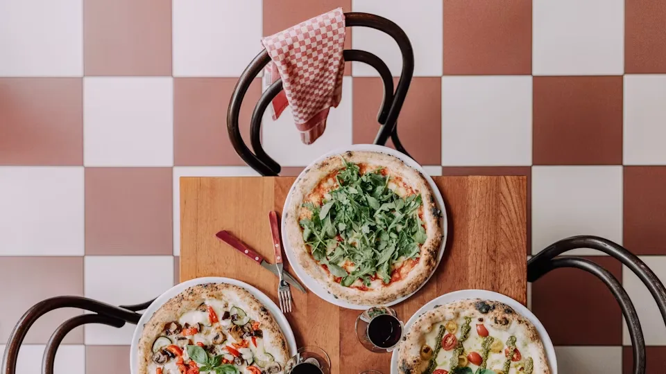 Giro Pizzeria — photo 6