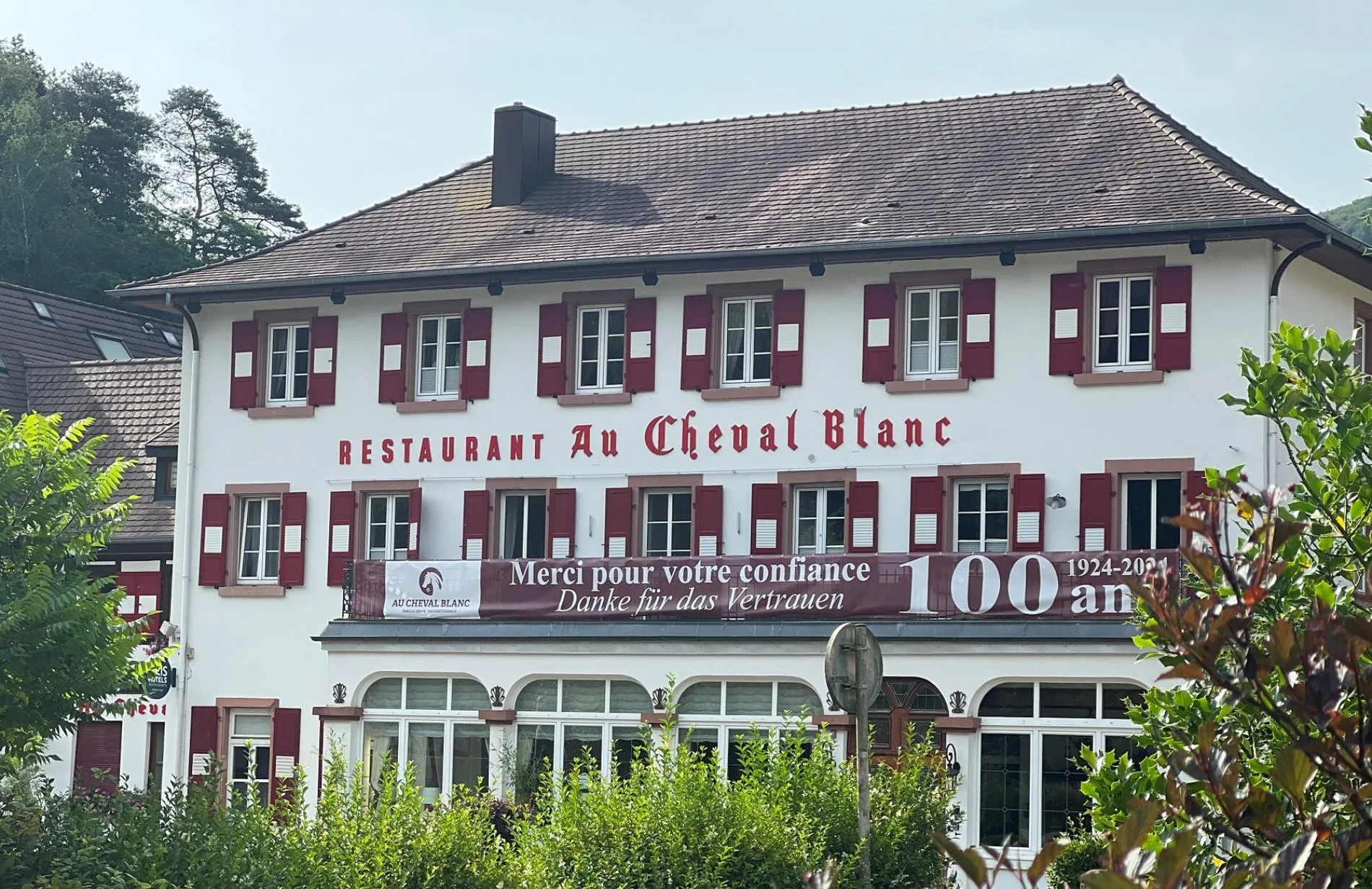 Au Cheval Blanc — photo 45