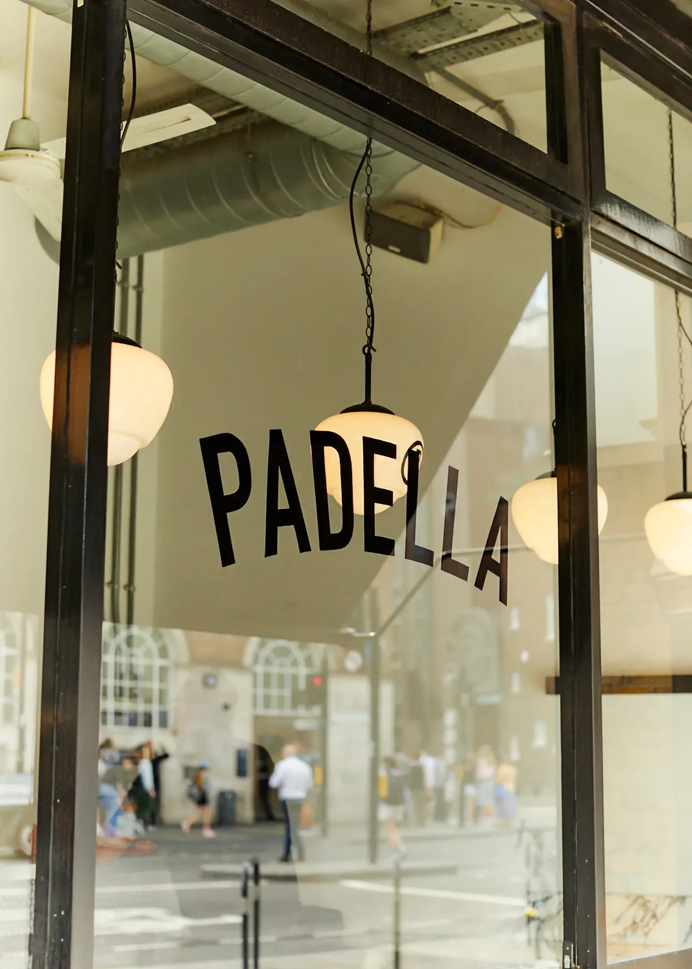 Padella — atmosphere