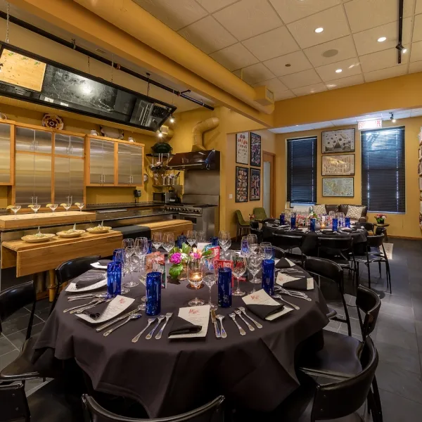 Frontera Grill — atmosphere
