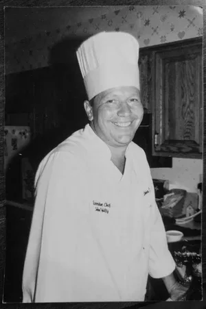 Lake Elmo Inn — kitchen