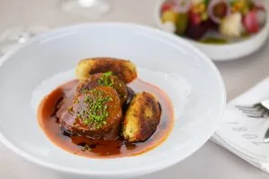Páskom 1802 Gasztroműhely — food