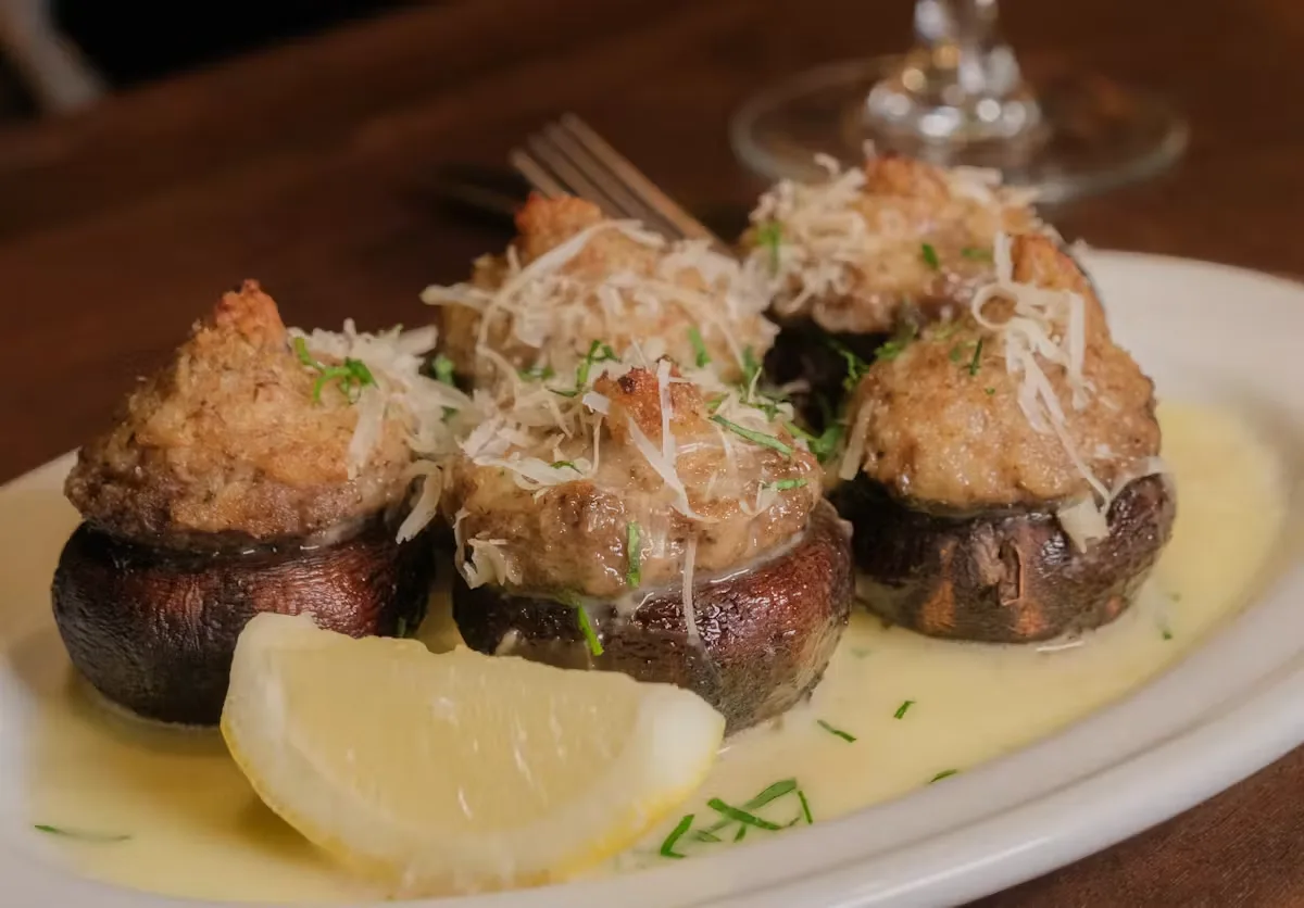 Cecchi's Bar and Grill — photo 7