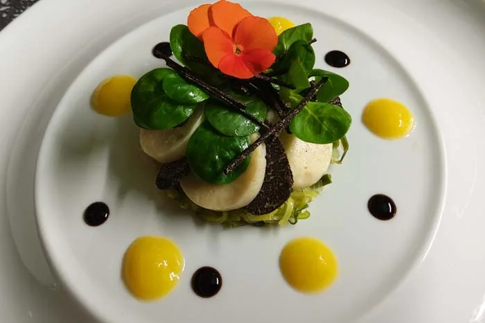 Le Montcenis — food