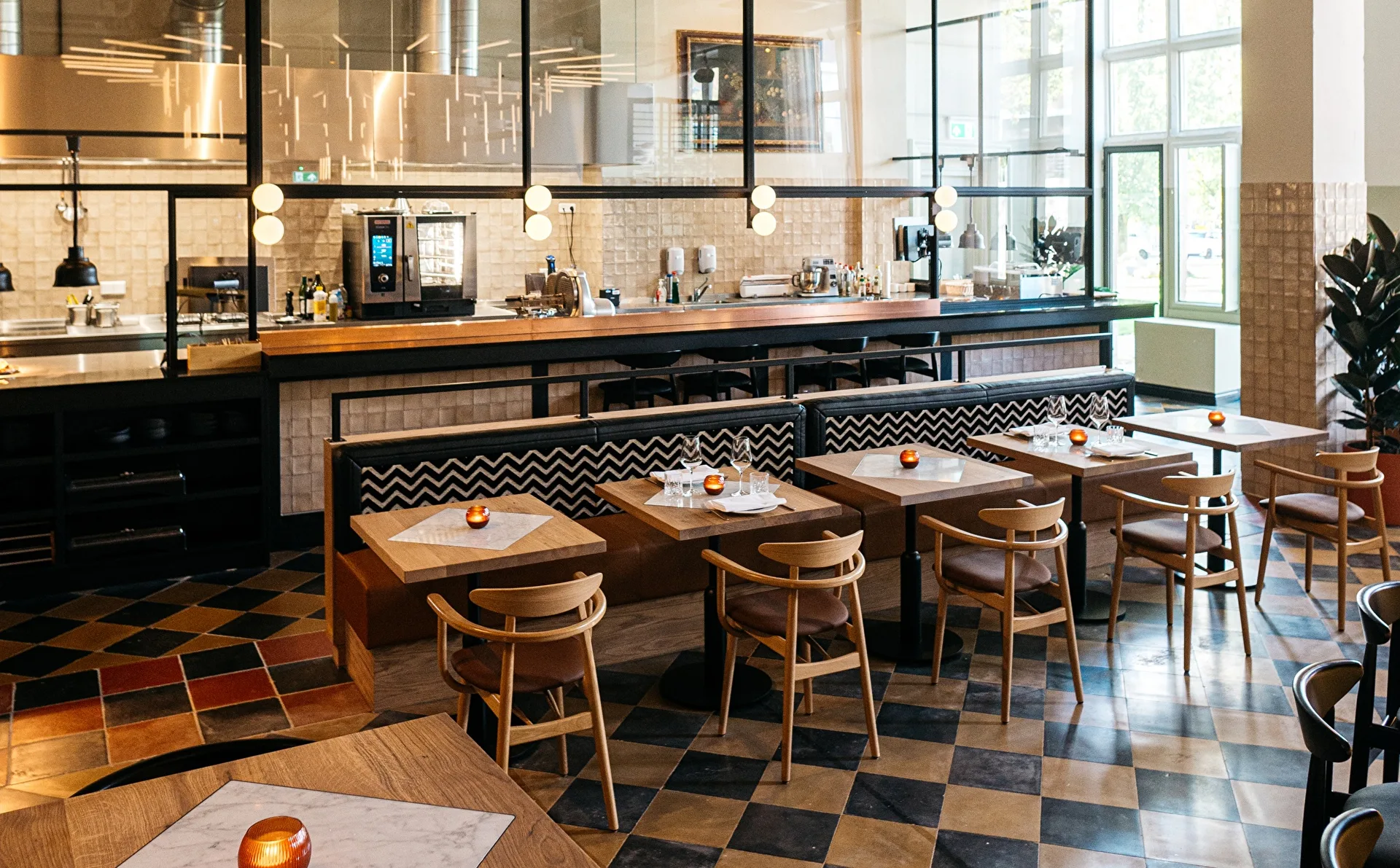 Bistro Francis — photo 20