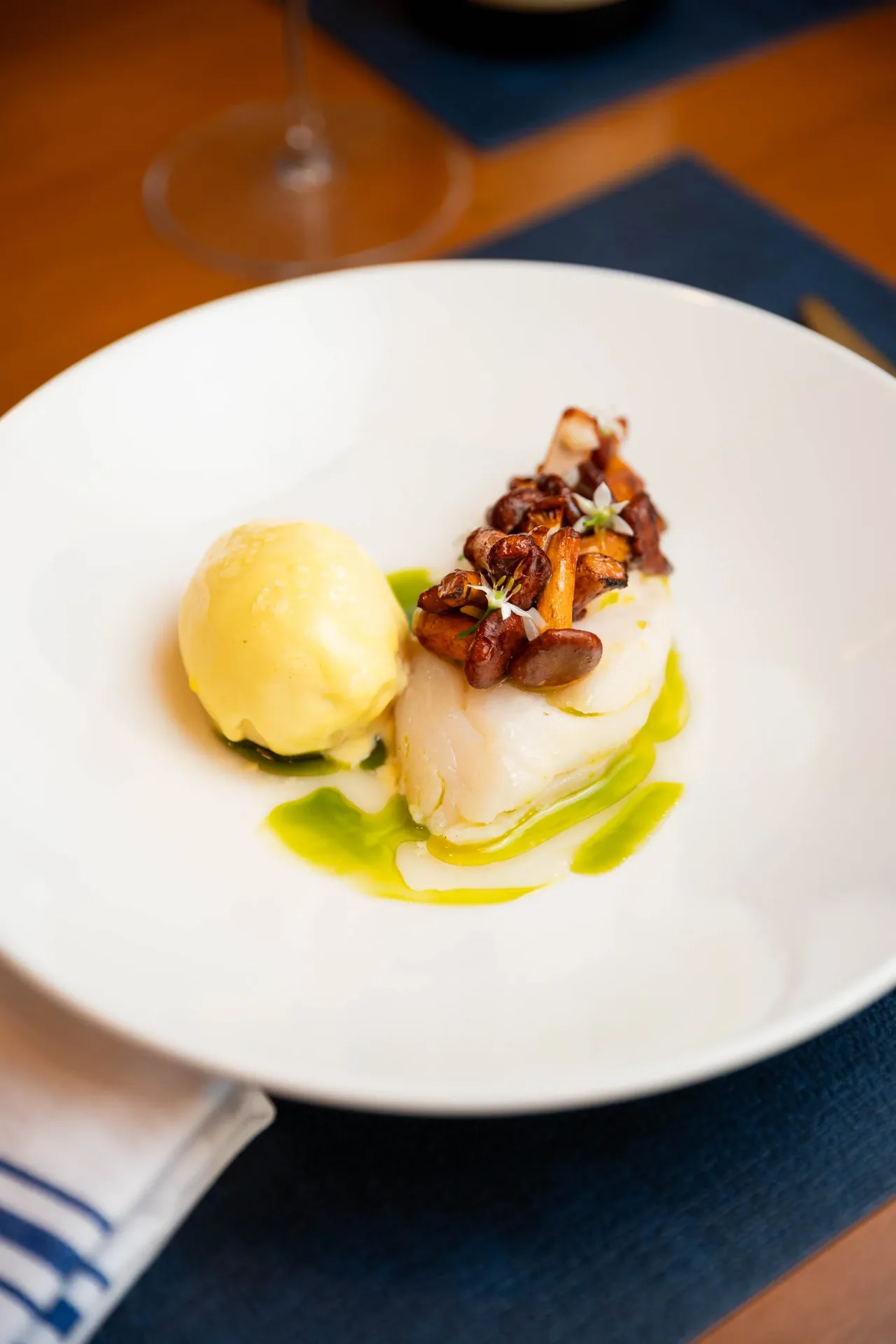 6 Restaurant — photo 10
