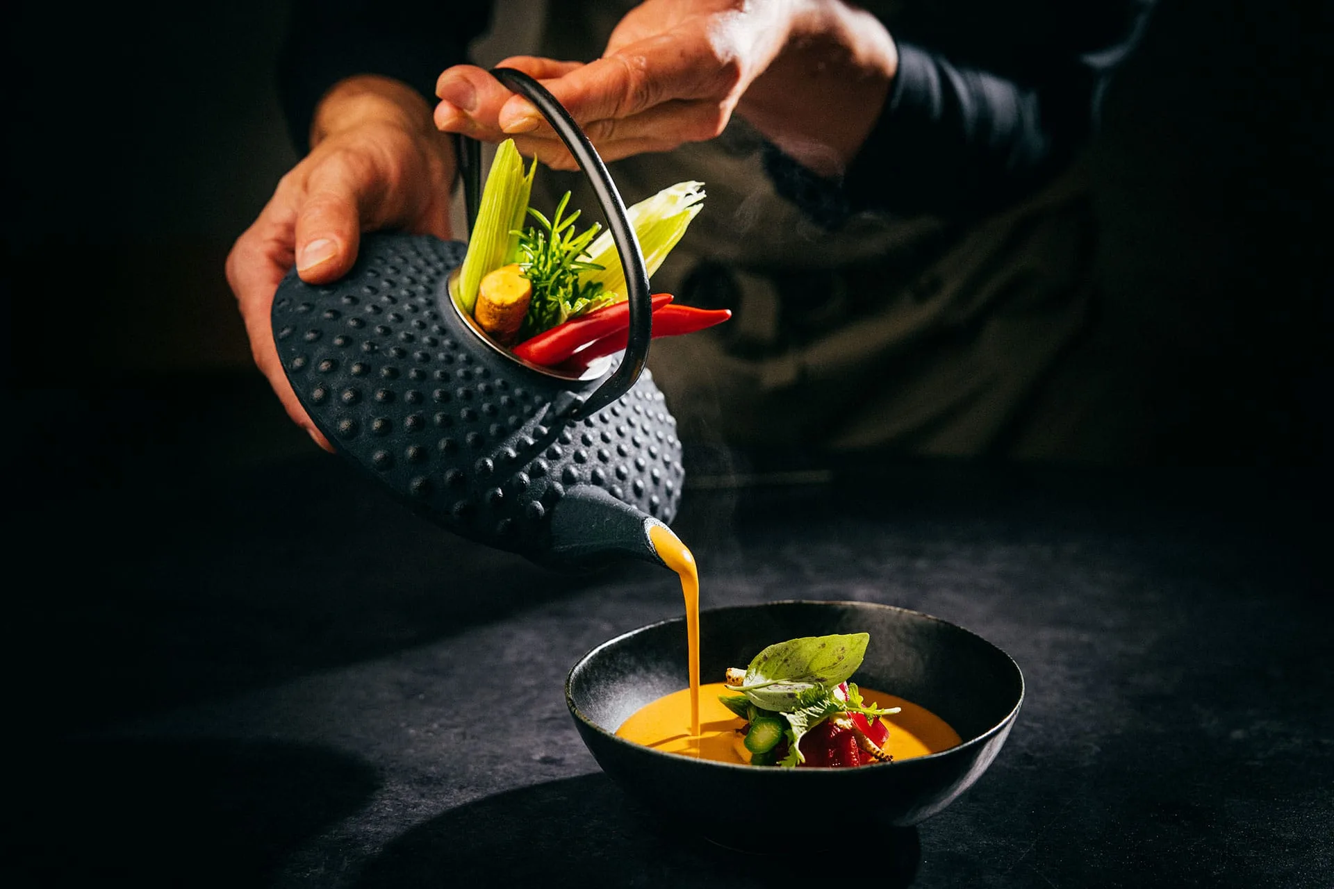 MOOZI — food