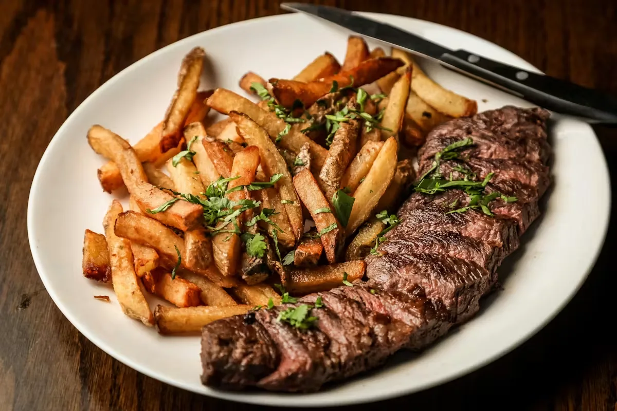 Dawson's Steakhouse — photo 9