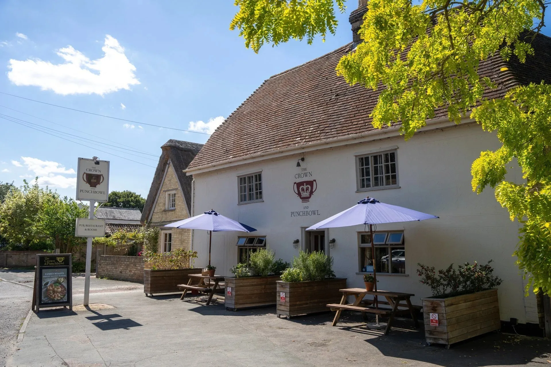 The Three Horseshoes — photo 36