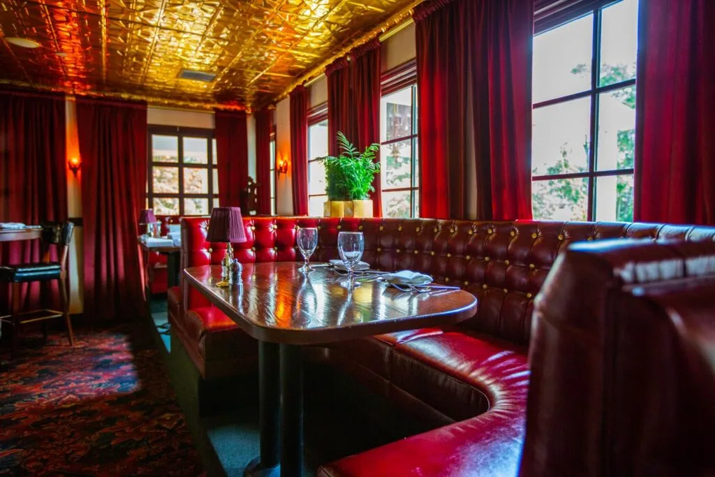 Jeff Ruby's Carlo & Johnny — photo 13