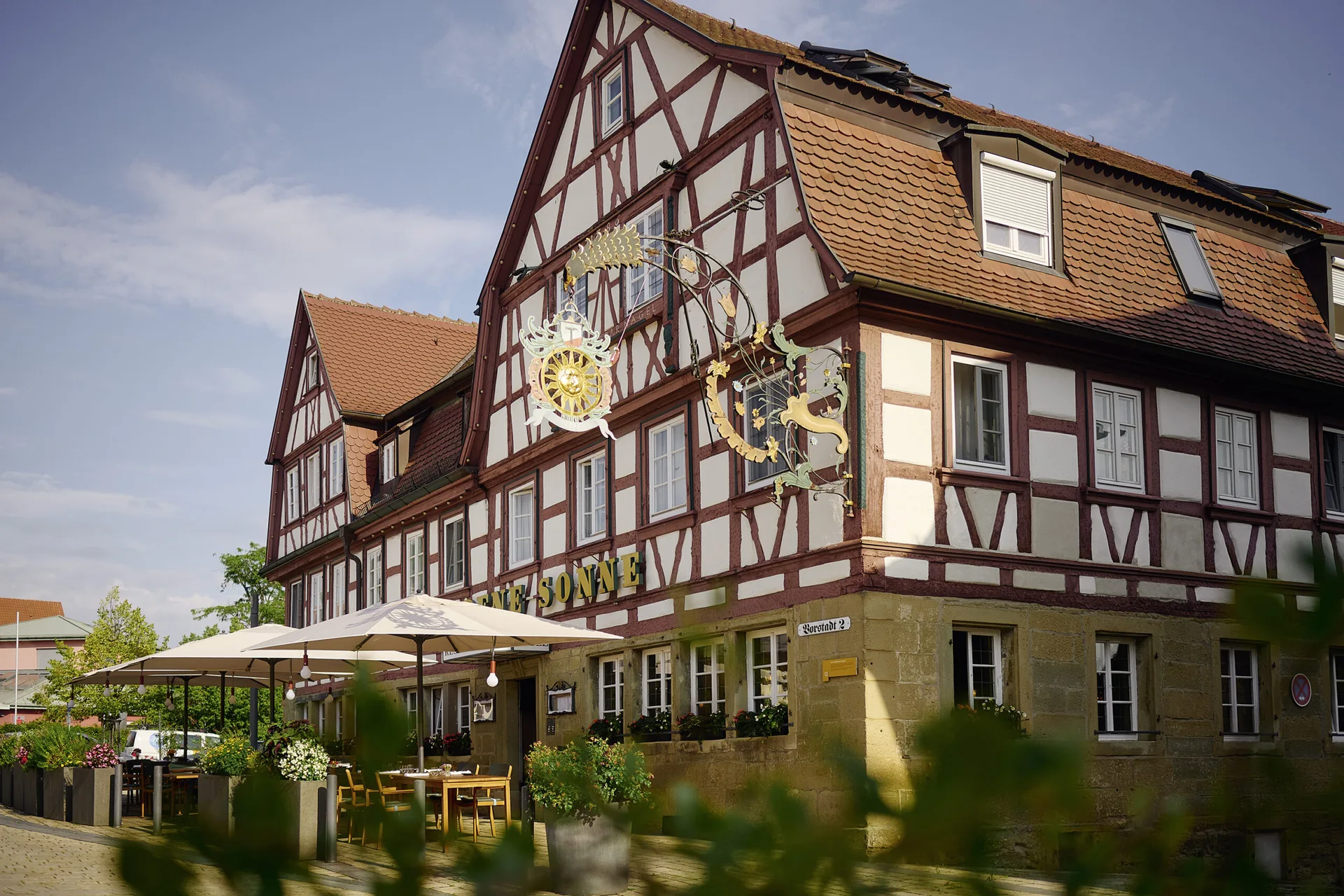 Goldene Sonne, Neuenstein