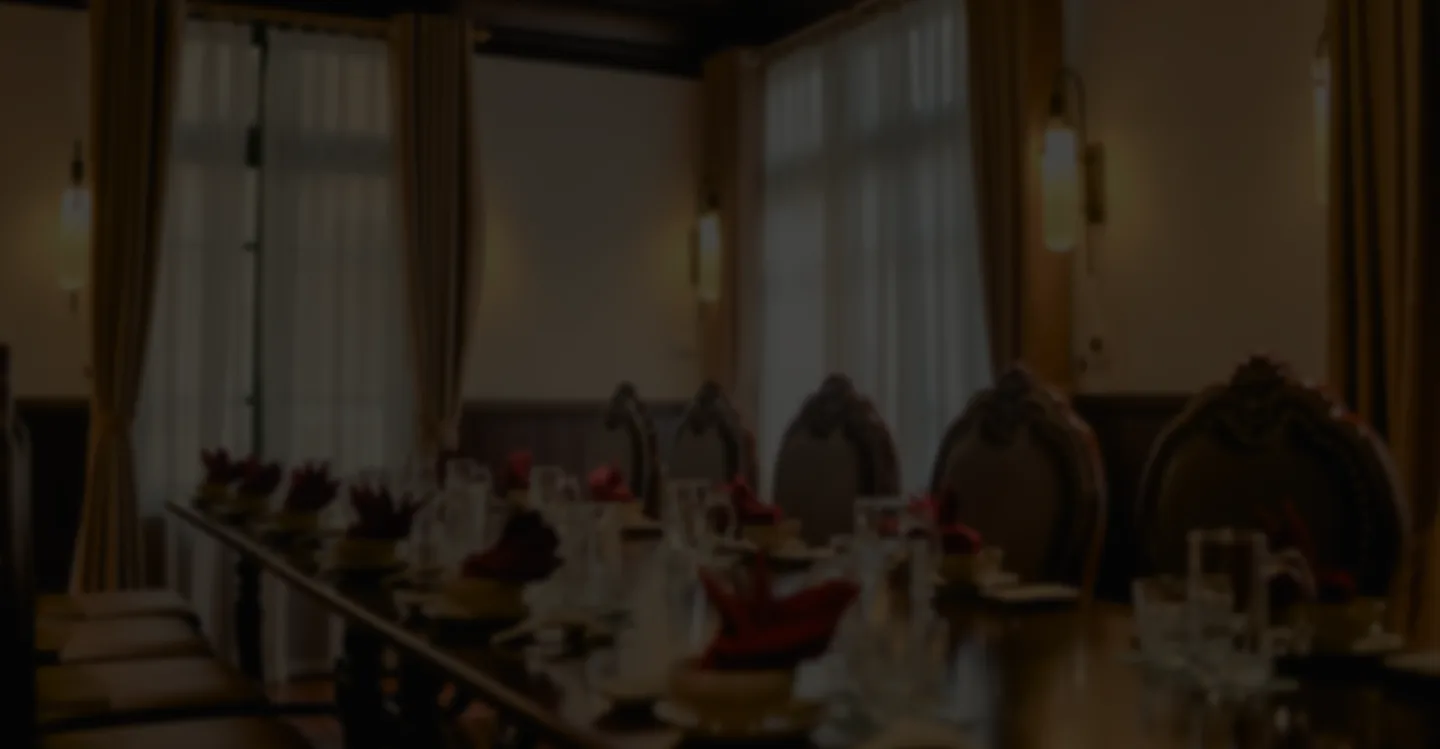 Hà Thành Mansion — atmosphere