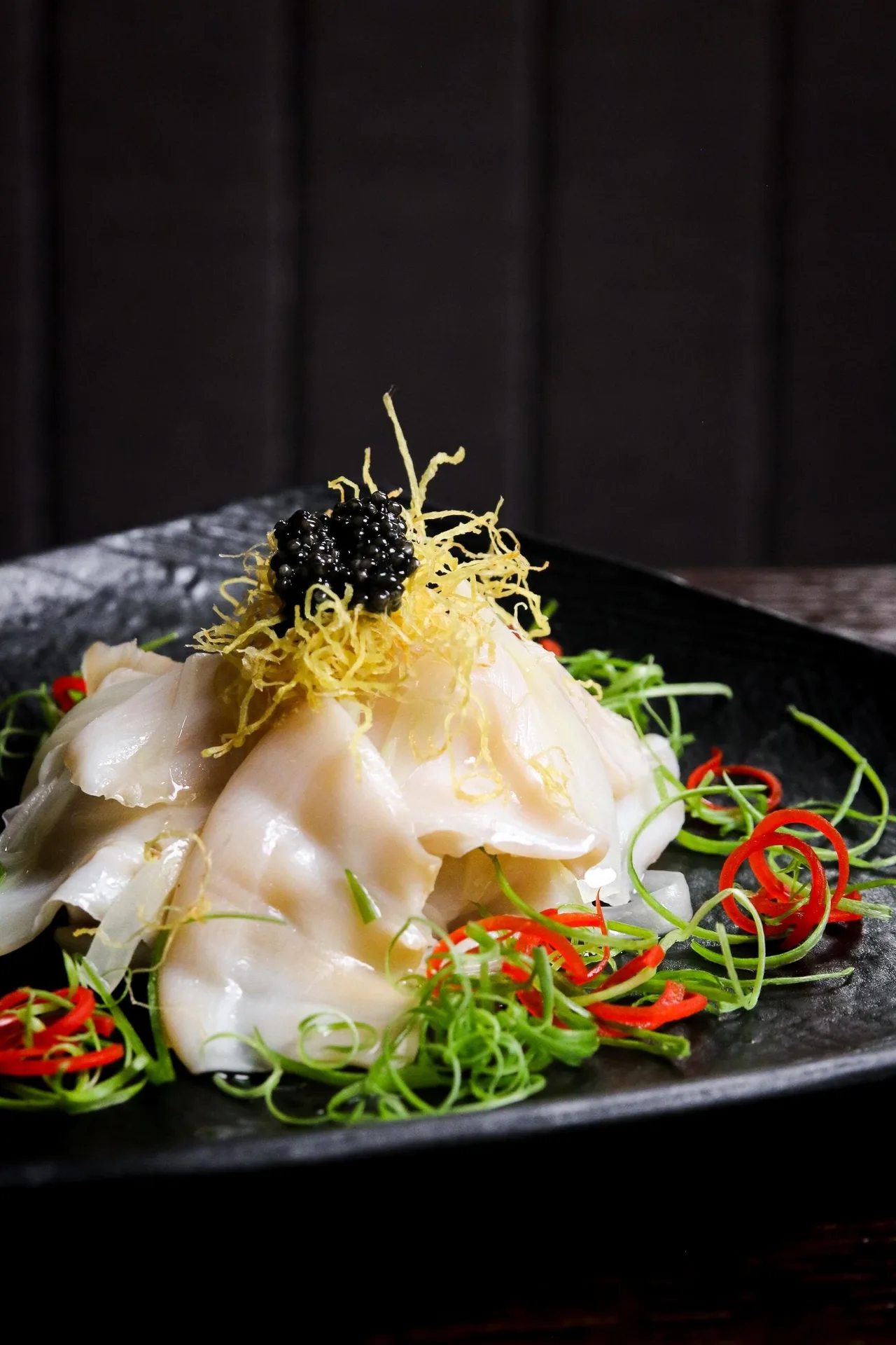 Mott 32 — food