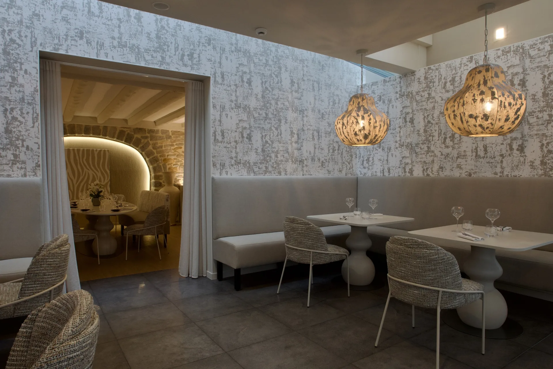 La Table de Marc Turpin – Hostellerie Saint-Germain — photo 27