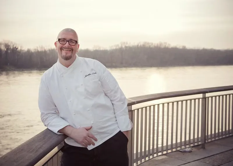 RIVERBANK Restaurant — kitchen