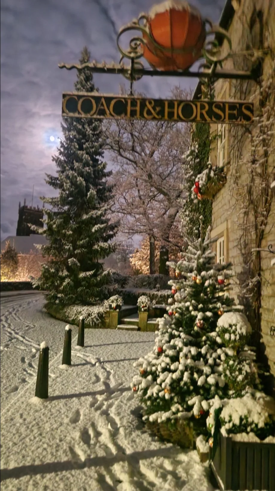 Coach and Horses — photo 13