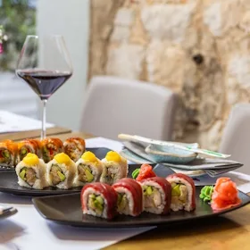 Bota Oyster&Sushi Bar — photo 23