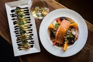 Grasing's — food