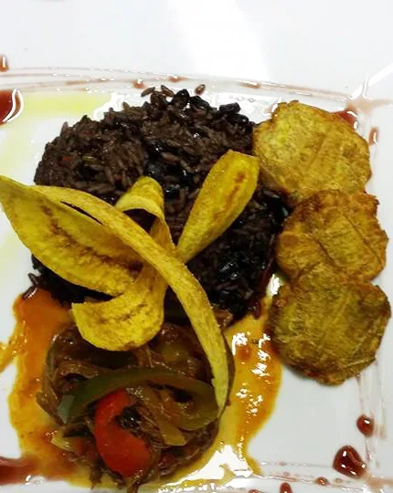 Pequeña Habana Restaurant — photo 26