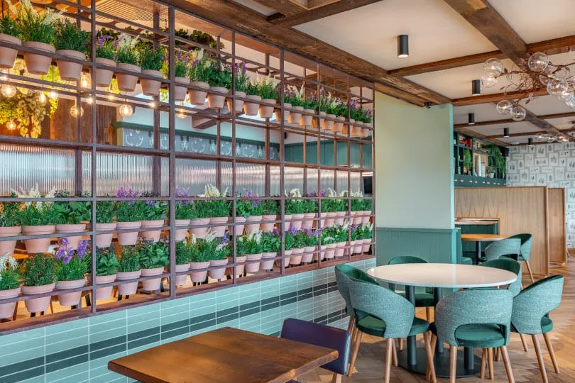 Signatures Restaurant — photo 19