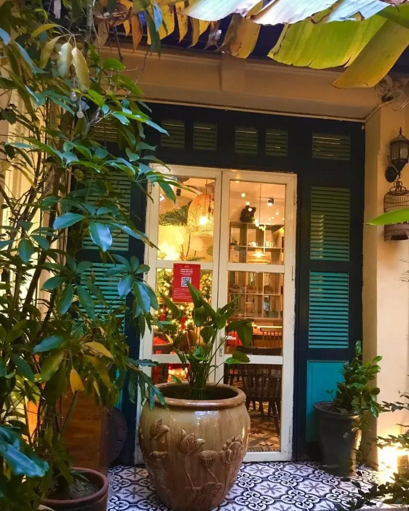 Senté (Nguyen Quang Bich Street) — atmosphere