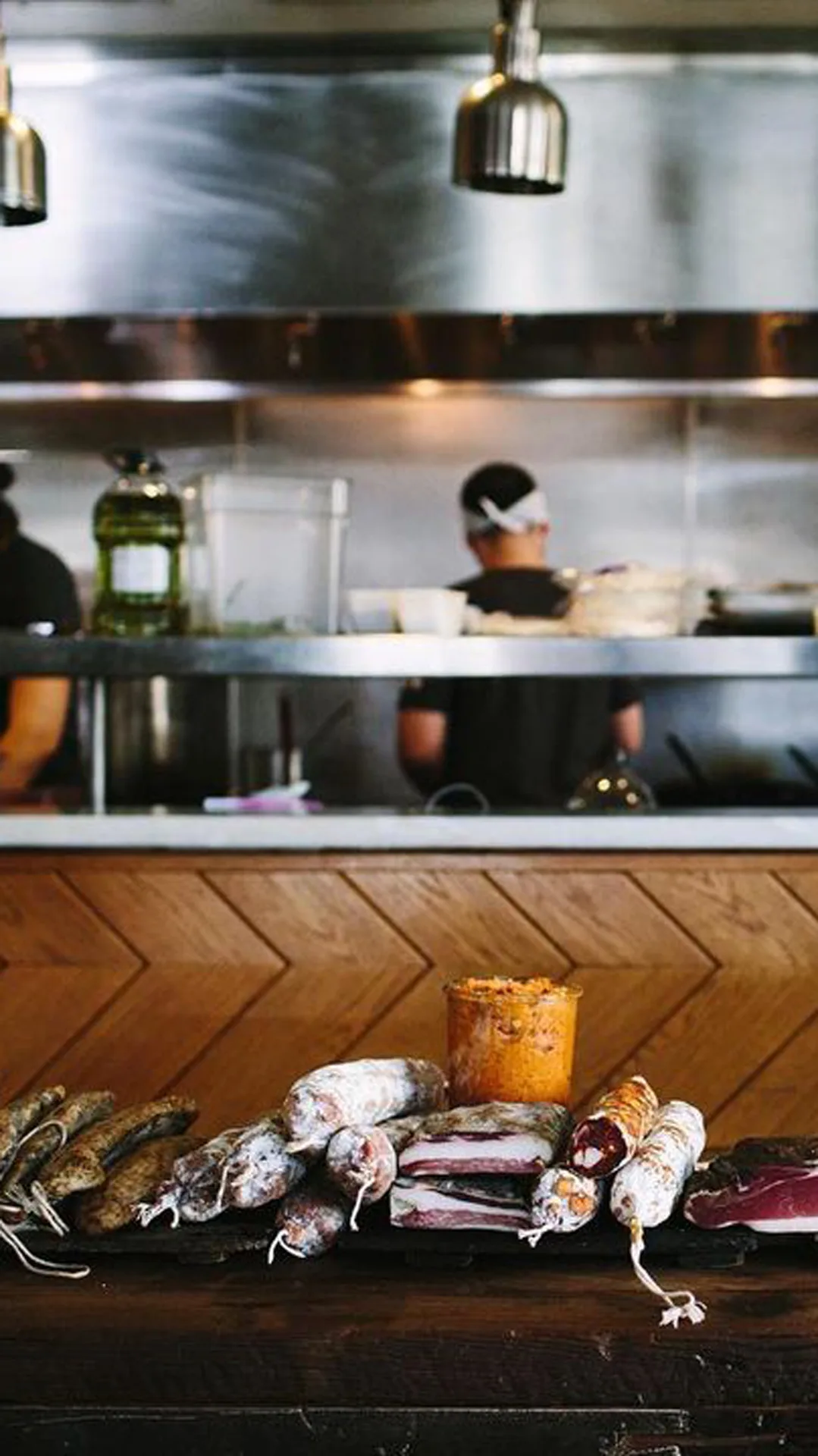 Bestia — kitchen