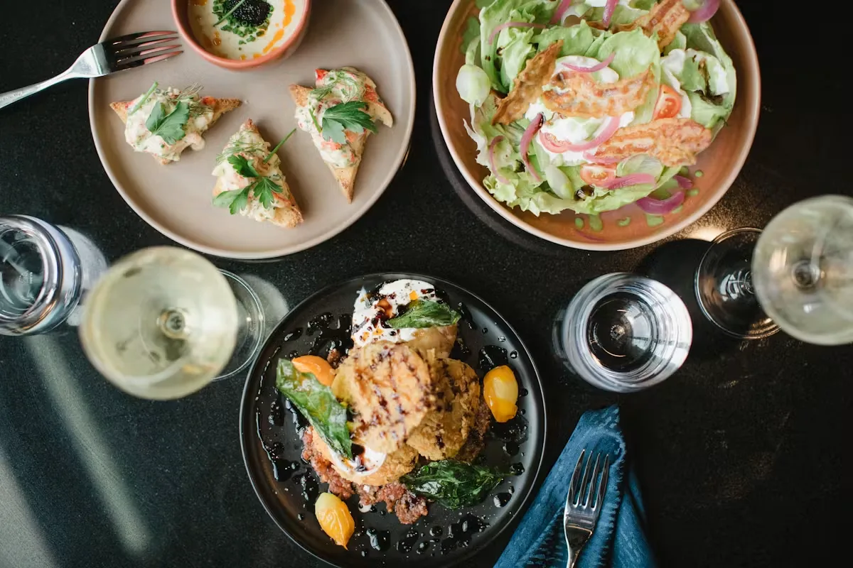 Estelle Southern Table — photo 8