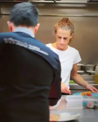 VÍTRIC Taverna Gastronòmica — kitchen