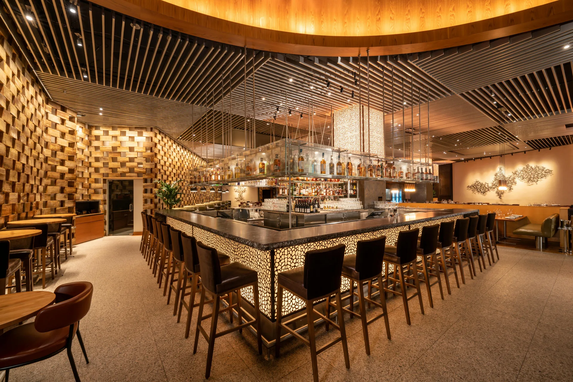 Stripsteak — photo 9