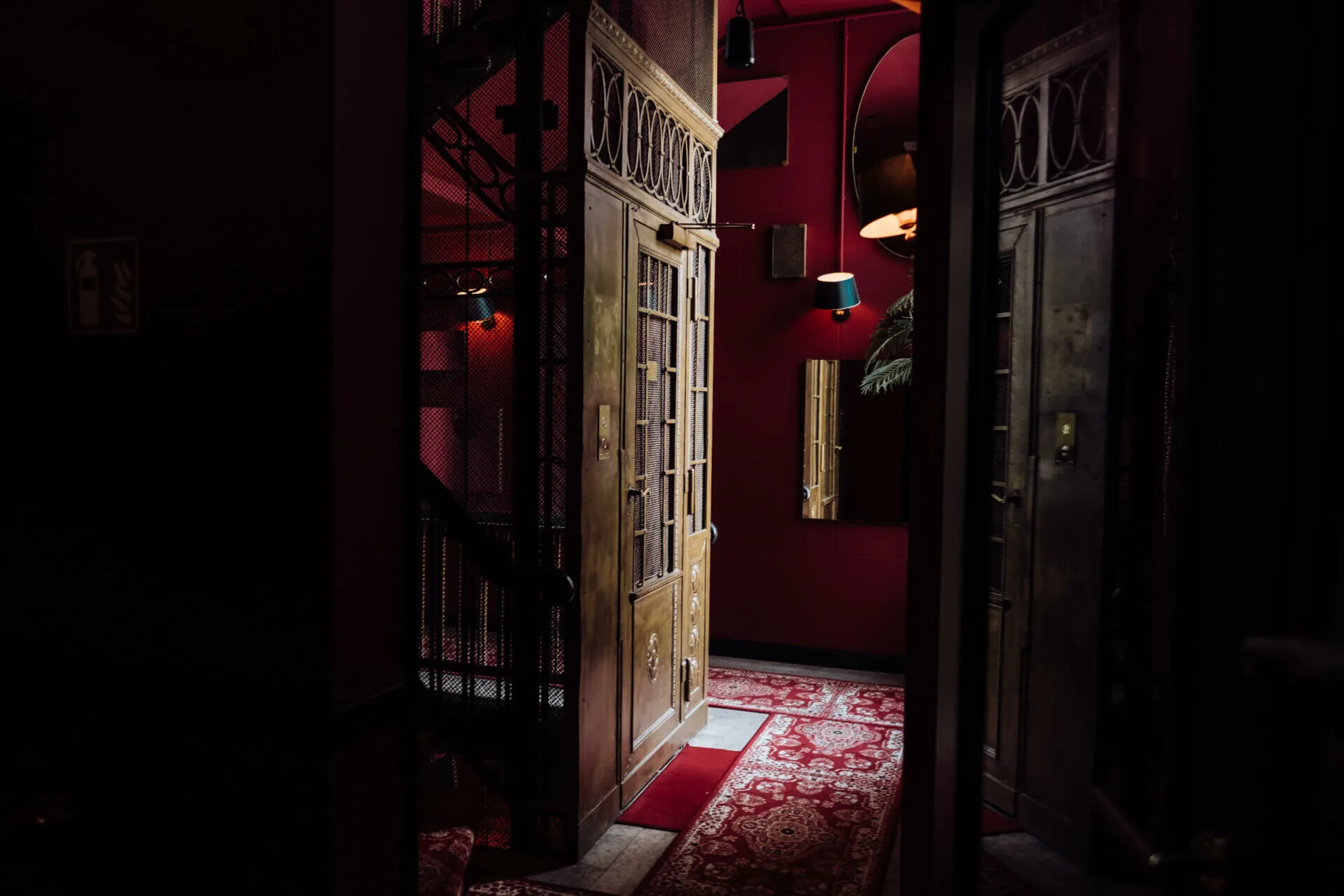 Provocateur Bar — photo 24