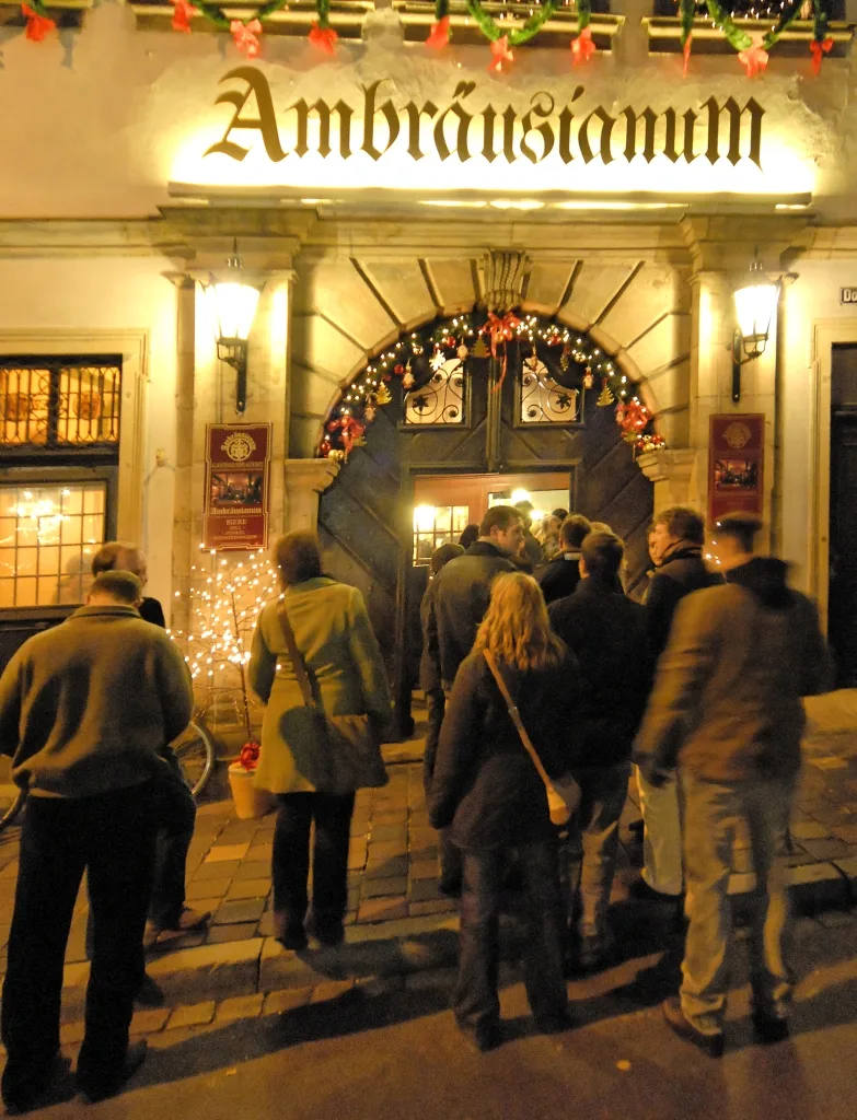 Ambräusianum - Die Gasthausbrauerei — photo 42