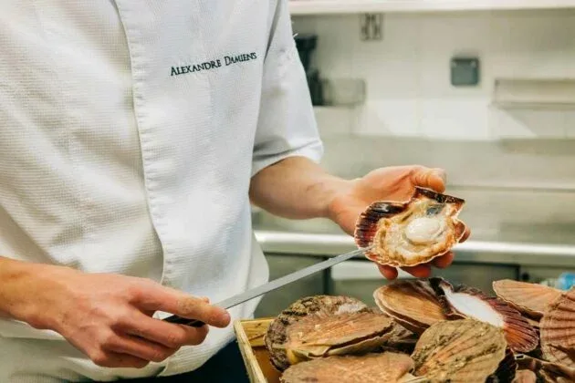 Le Terroir des Vignobles — kitchen