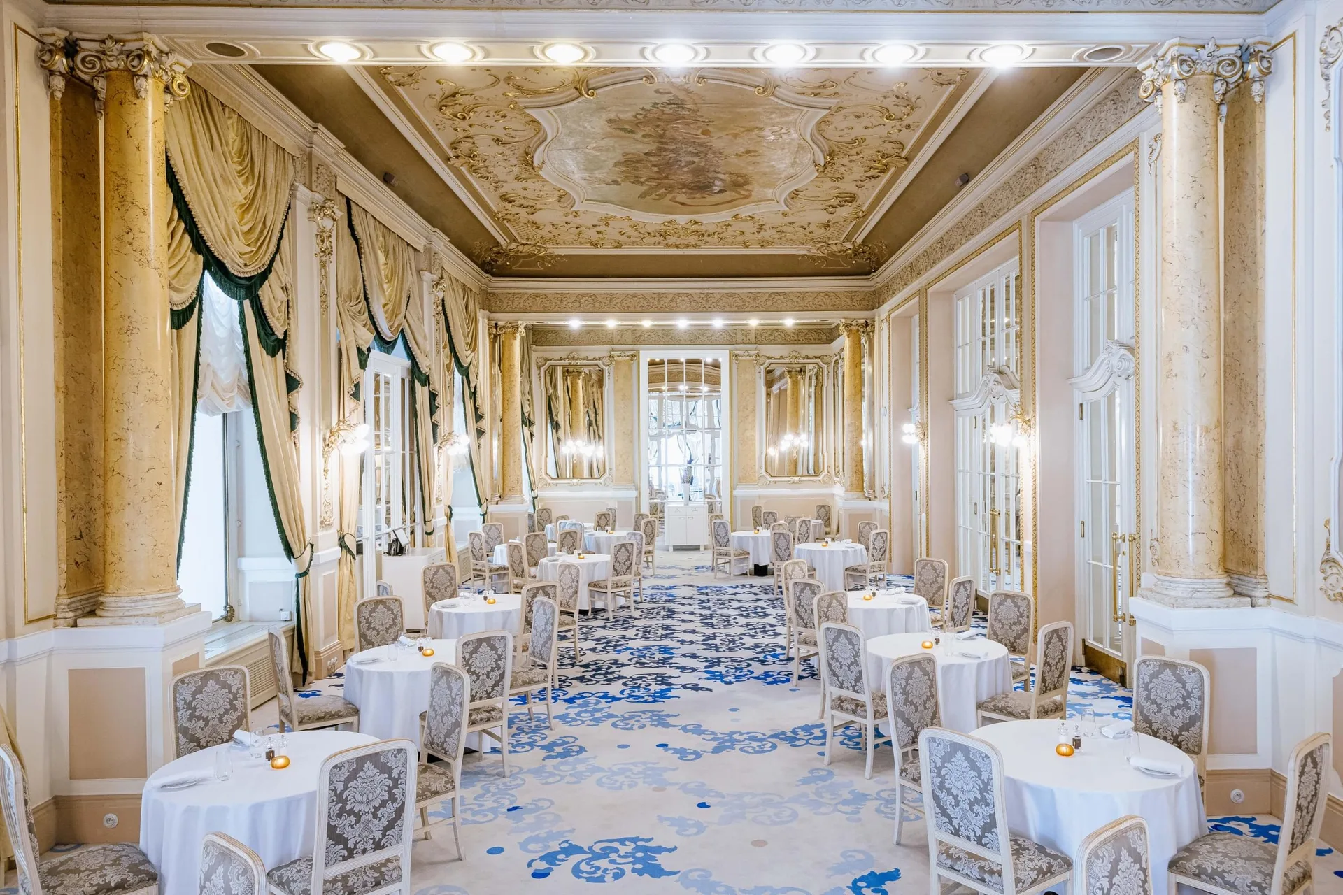 Grandrestaurant - Grandhotel Pupp — photo 8