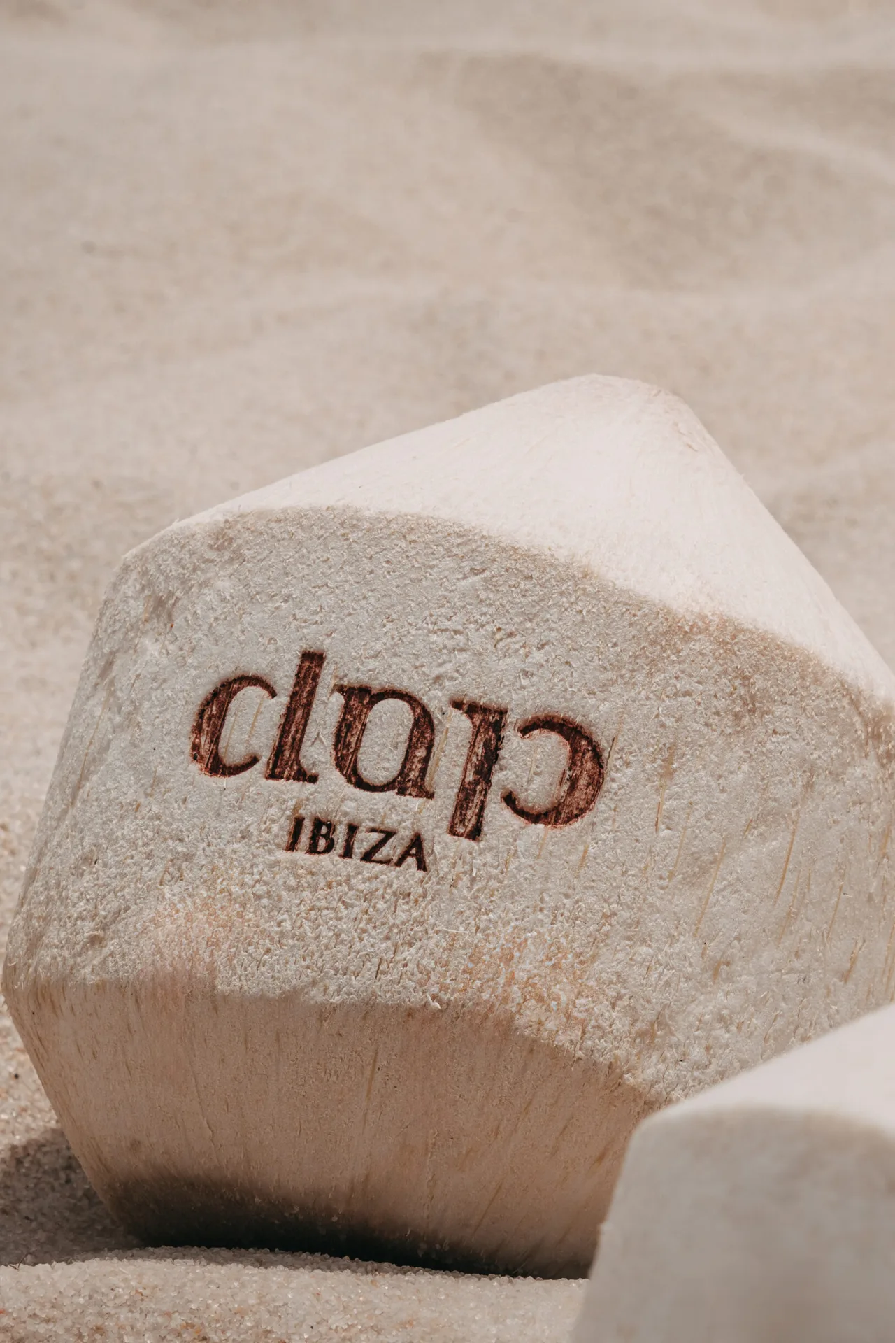 Clap — photo 28