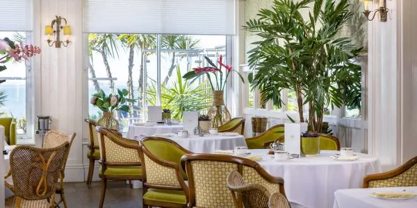 The Roslin Beach Hotel — photo 8