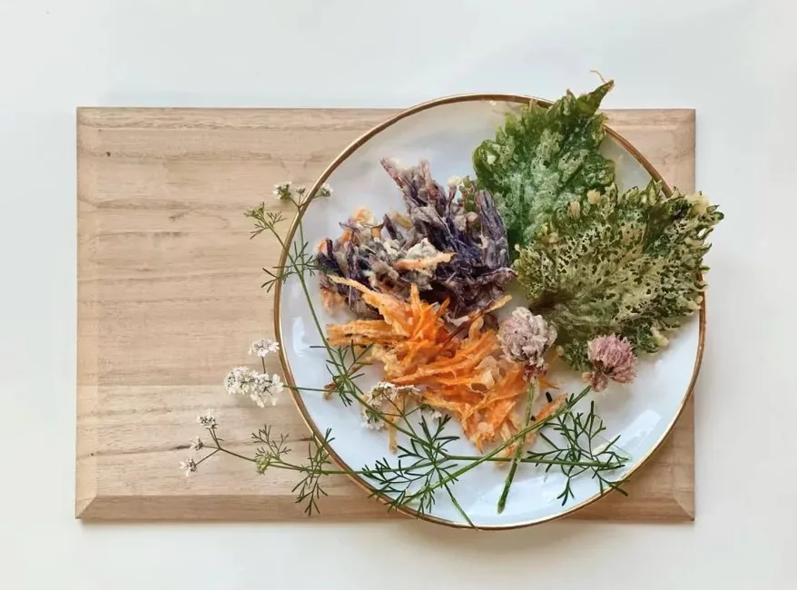 Iné — food