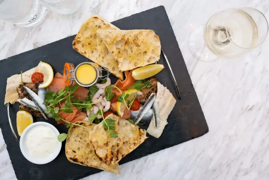 Seasons Restaurant at Park Farm Hotel — photo 36