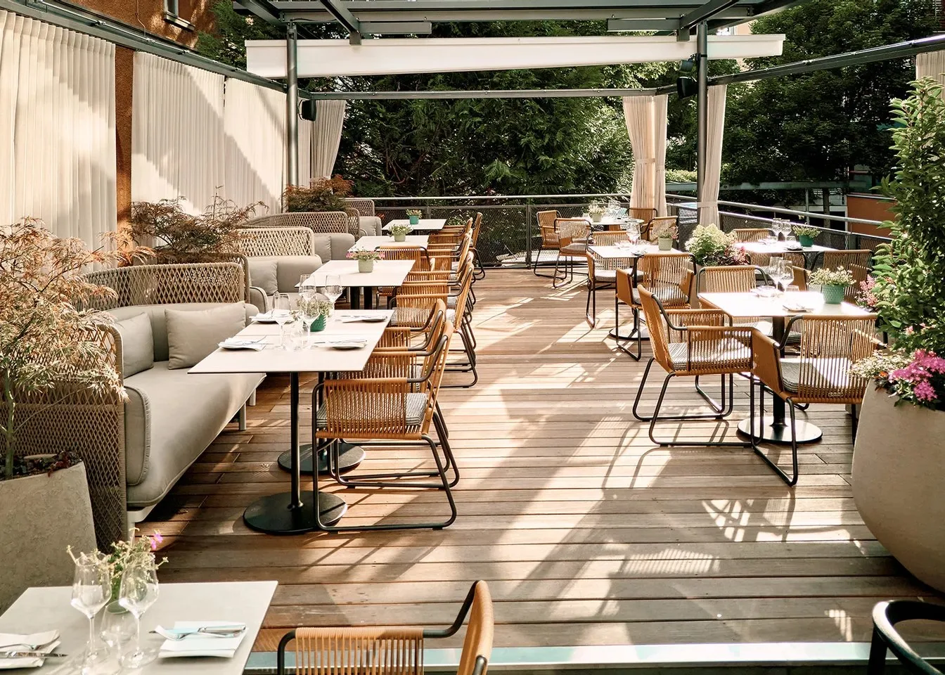 Ludwigs Restaurant &amp; Café — photo 36