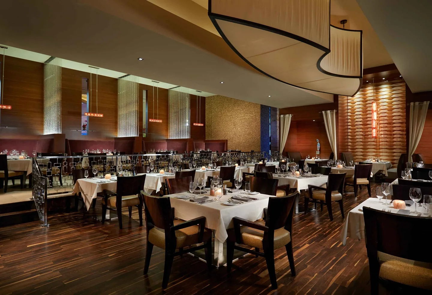 Council Oak Steaks & Seafood — photo 15