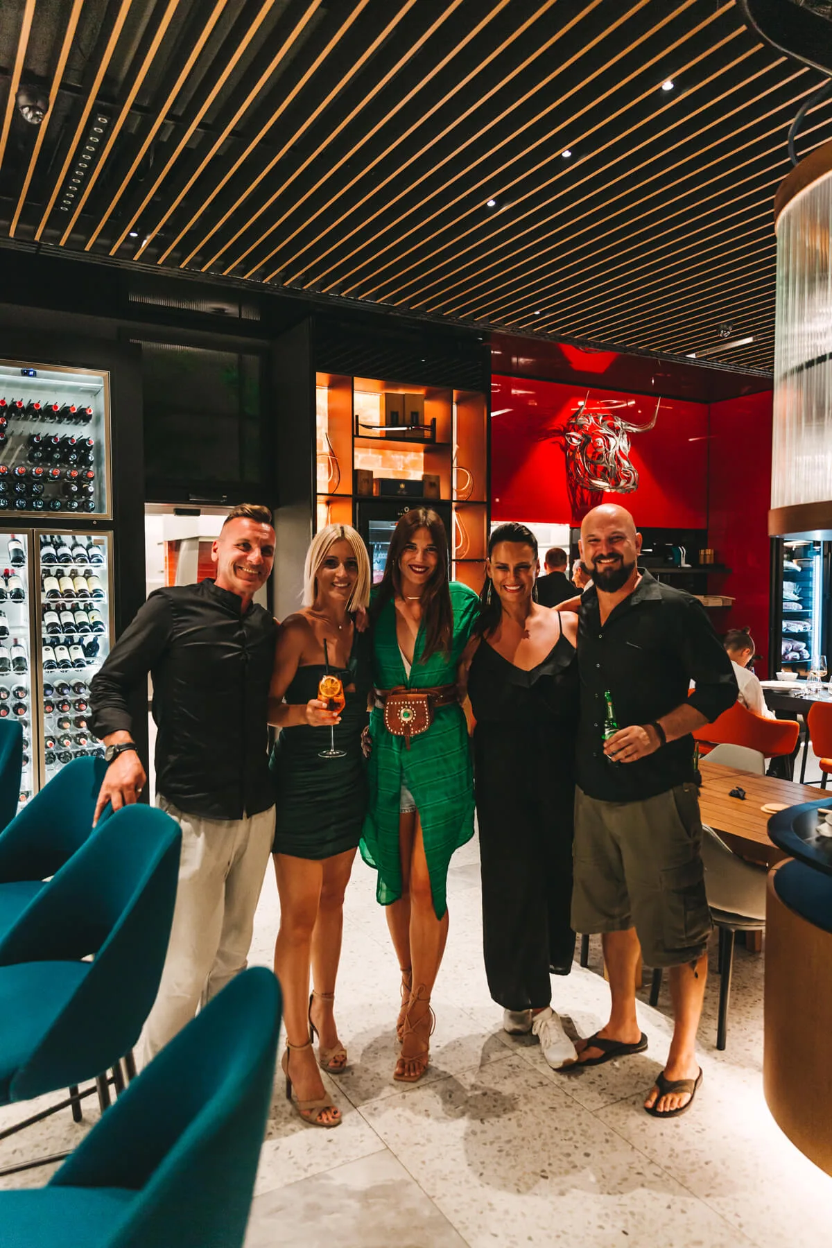 EZZA Steak & Coktail Bar — photo 27