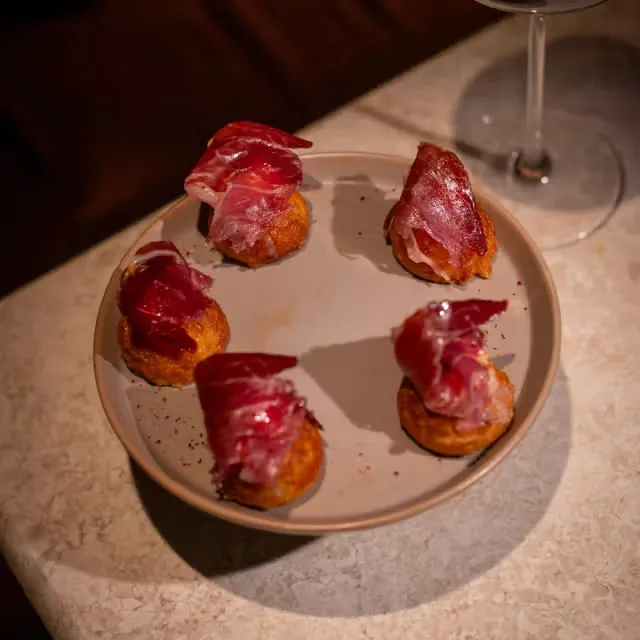 Bisou — photo 10