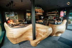 EMOTI Sharefood Tavern — atmosphere