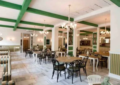 Zylinder Cafe Restaurant — photo 28
