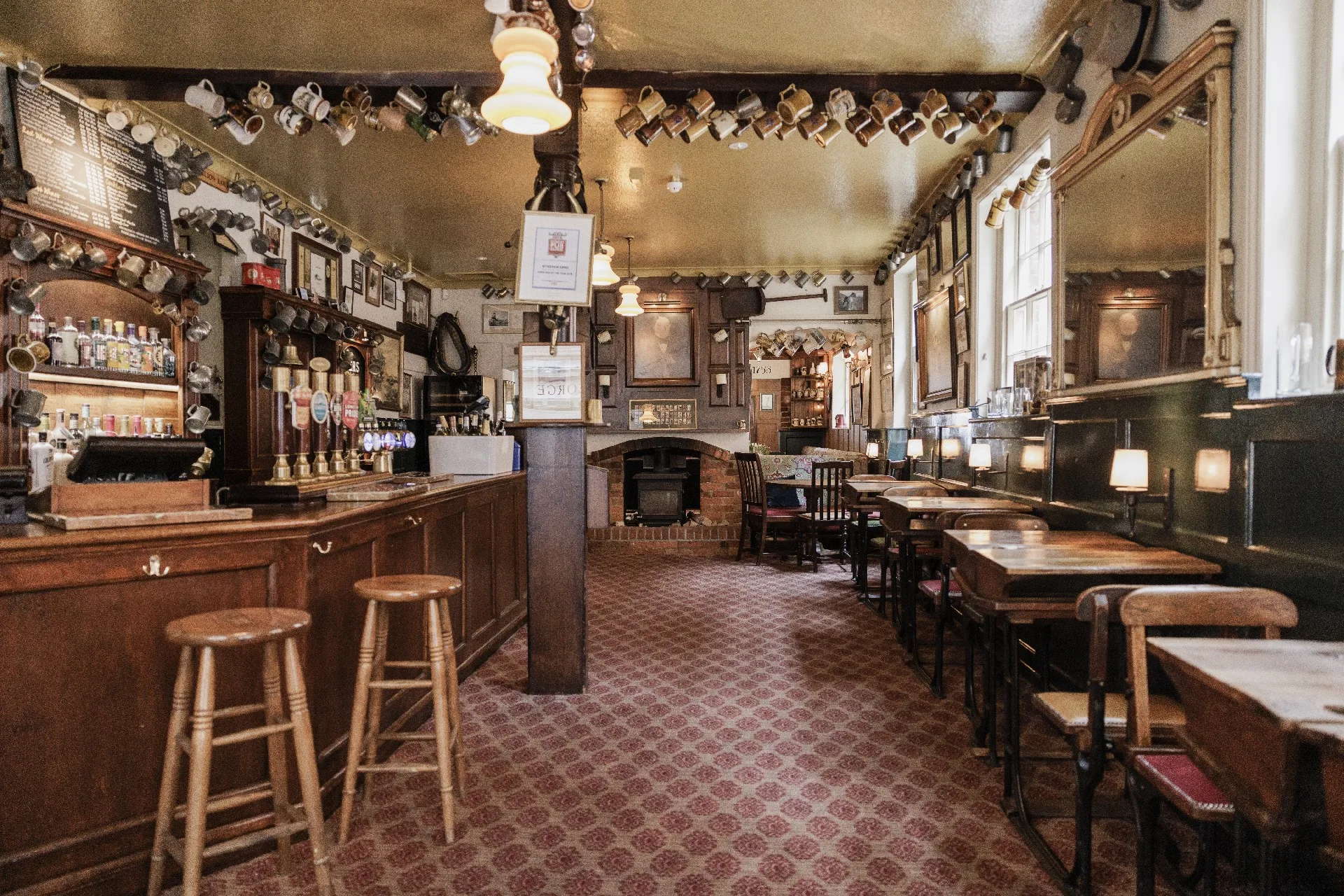 The Wykeham Arms — photo 11