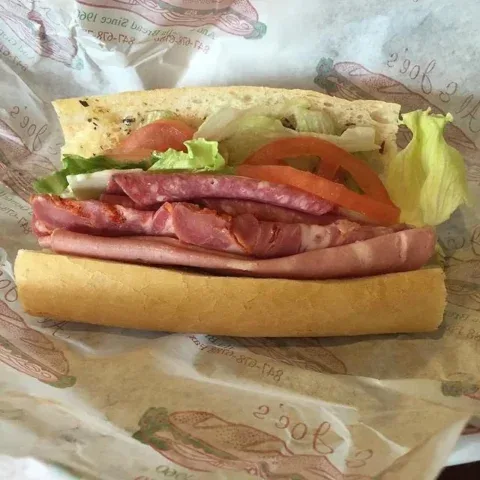 Mum Foods Smokehouse & Delicatessen — kitchen
