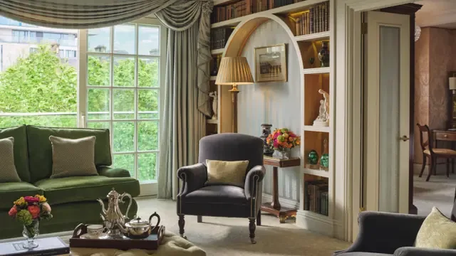 Dining Room at The Goring — photo 18