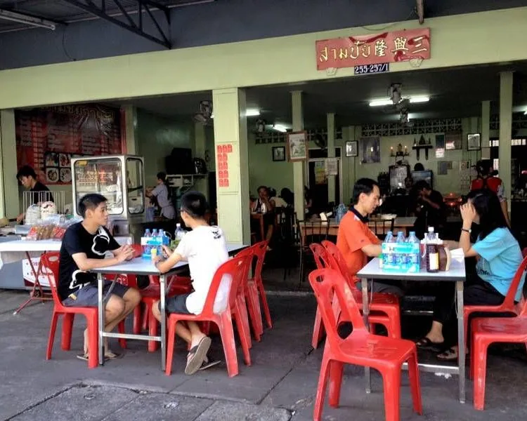 Krua Samchai — photo 17